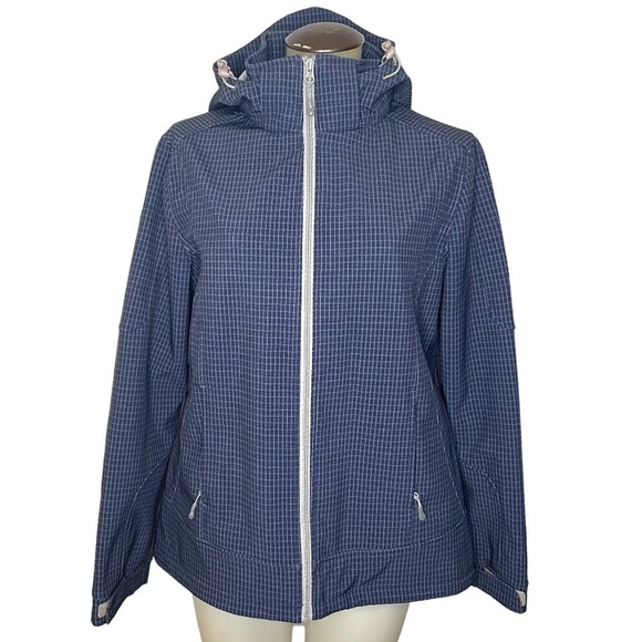 Water Resistant Plaid Jacket 💙 - Picture 2 of 12